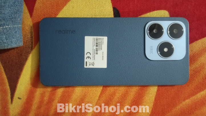 Realme C63